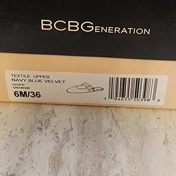 BCBGeneration Womens Hope Squ Naval Blue Velvet from Macy’s - c019 - Picture 9 of 9